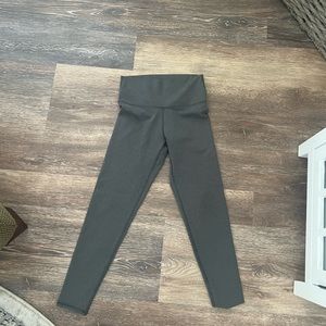 Gray Aerie leggings
